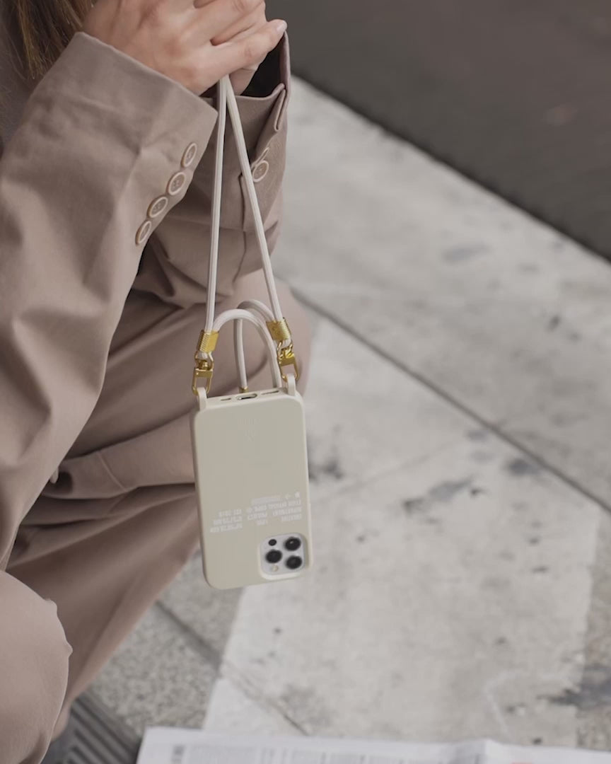Metallic Egg Shell Case MagSafe
