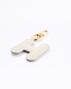 Puffer Letter Charms Creme